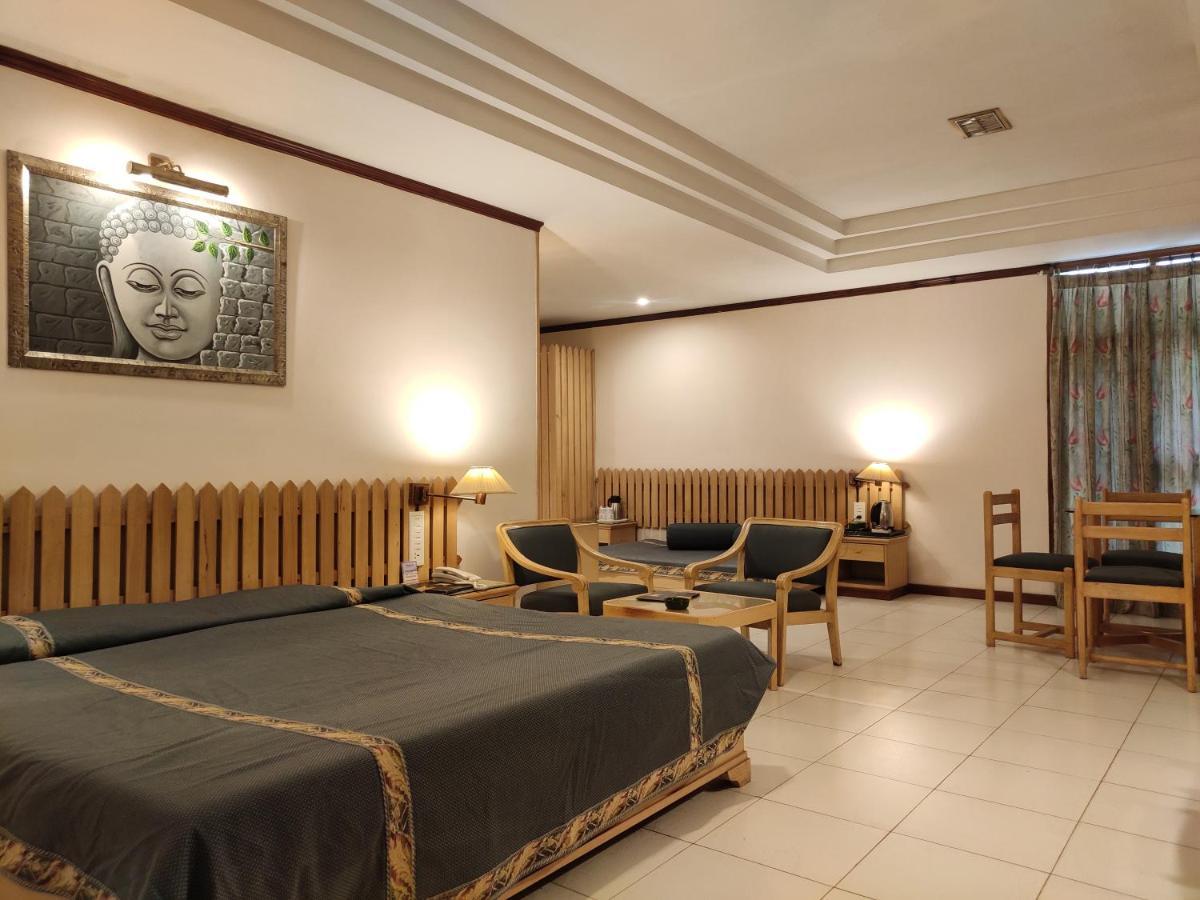 ศินคาร รีเจนซี Hotel มะนาลี ภายนอก รูปภาพ