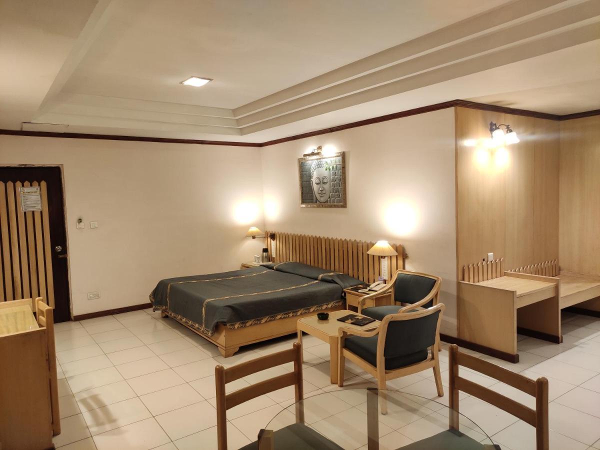 ศินคาร รีเจนซี Hotel มะนาลี ภายนอก รูปภาพ